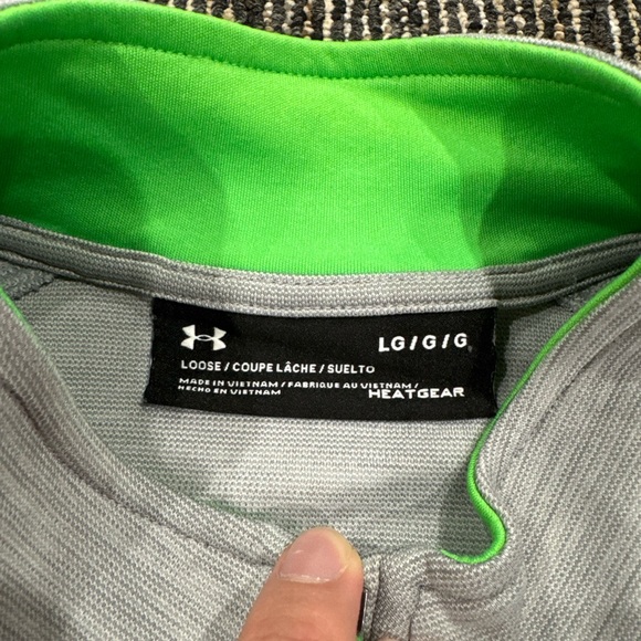 Under Armour grey and green Dri-fit pullover Quarter zip - Picture 3 of 5